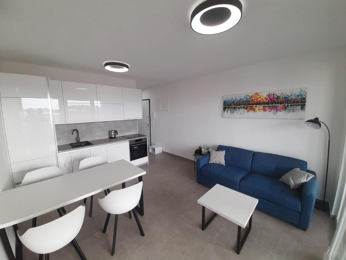 Apartments Anda Nin Eksteriør billede